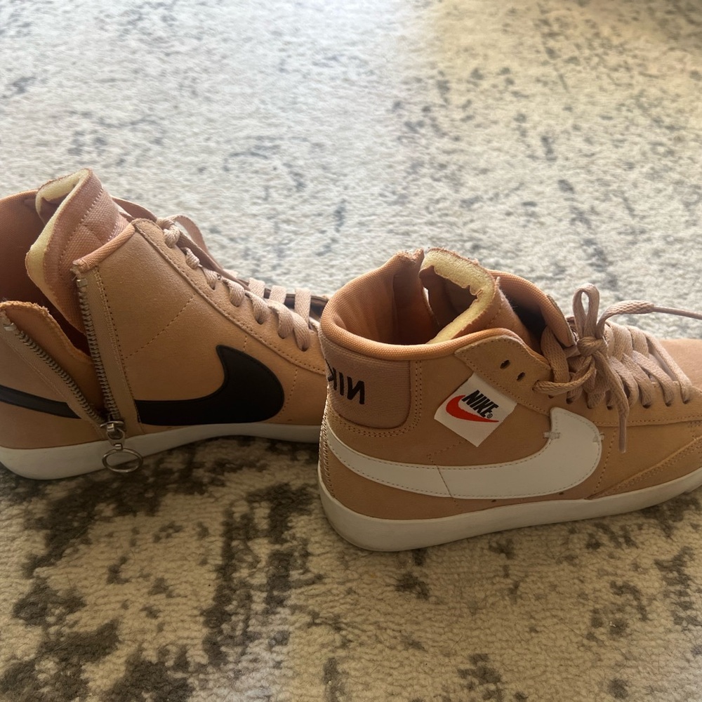 Nike High-Top Sneakers in Tan and White